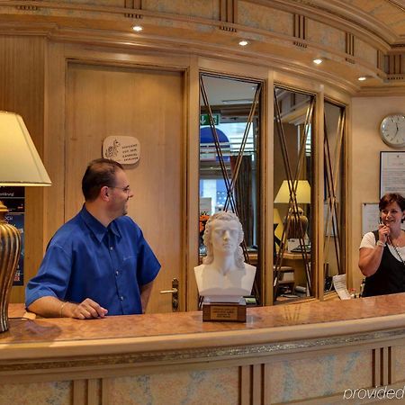 Awa Hotel Мюнхен Екстериор снимка