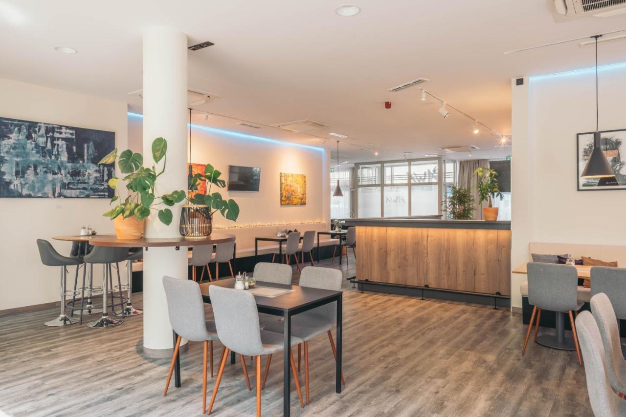 Awa Hotel Мюнхен Екстериор снимка