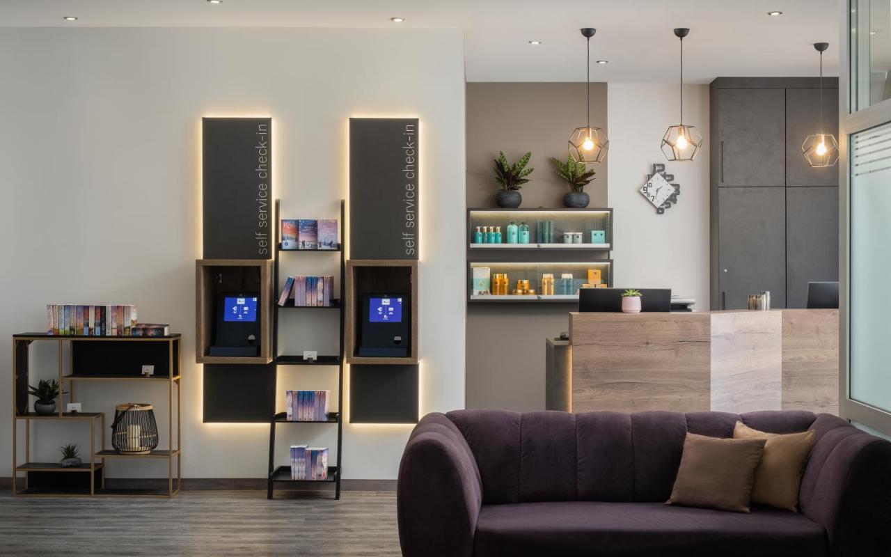 Awa Hotel Мюнхен Екстериор снимка