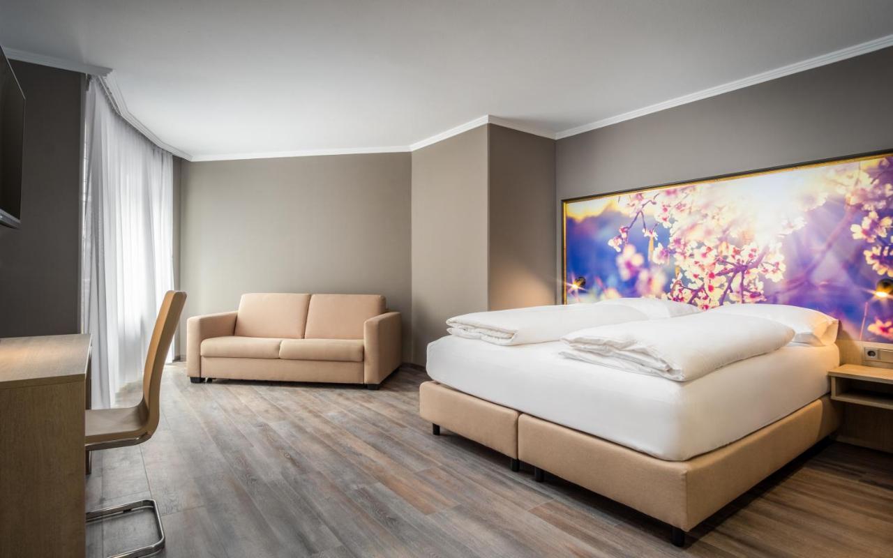 Awa Hotel Мюнхен Екстериор снимка